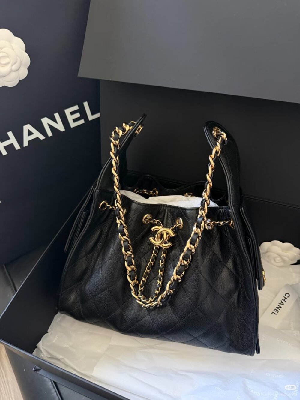 Classic CHANEL Bags: A Stylish and Versatile Choice for Elegance
